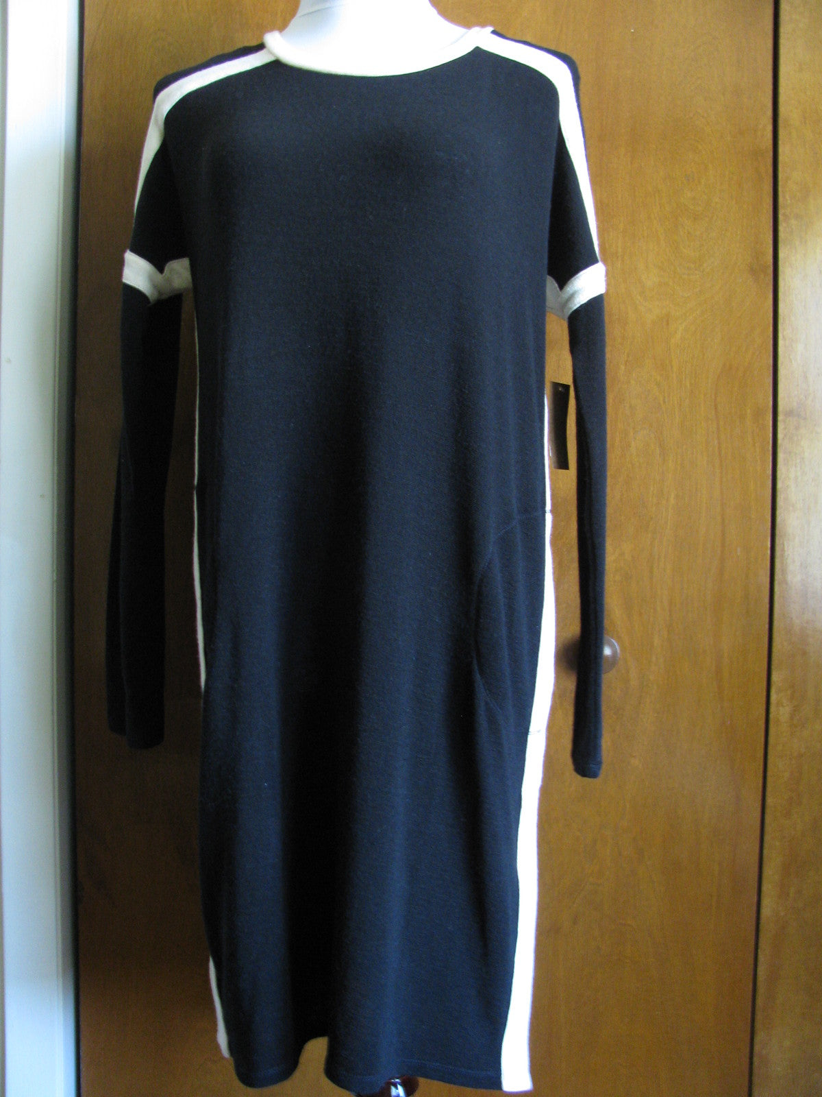 Rachel Roy womens black soft dress with snaps closures at one side bottom XL NWT