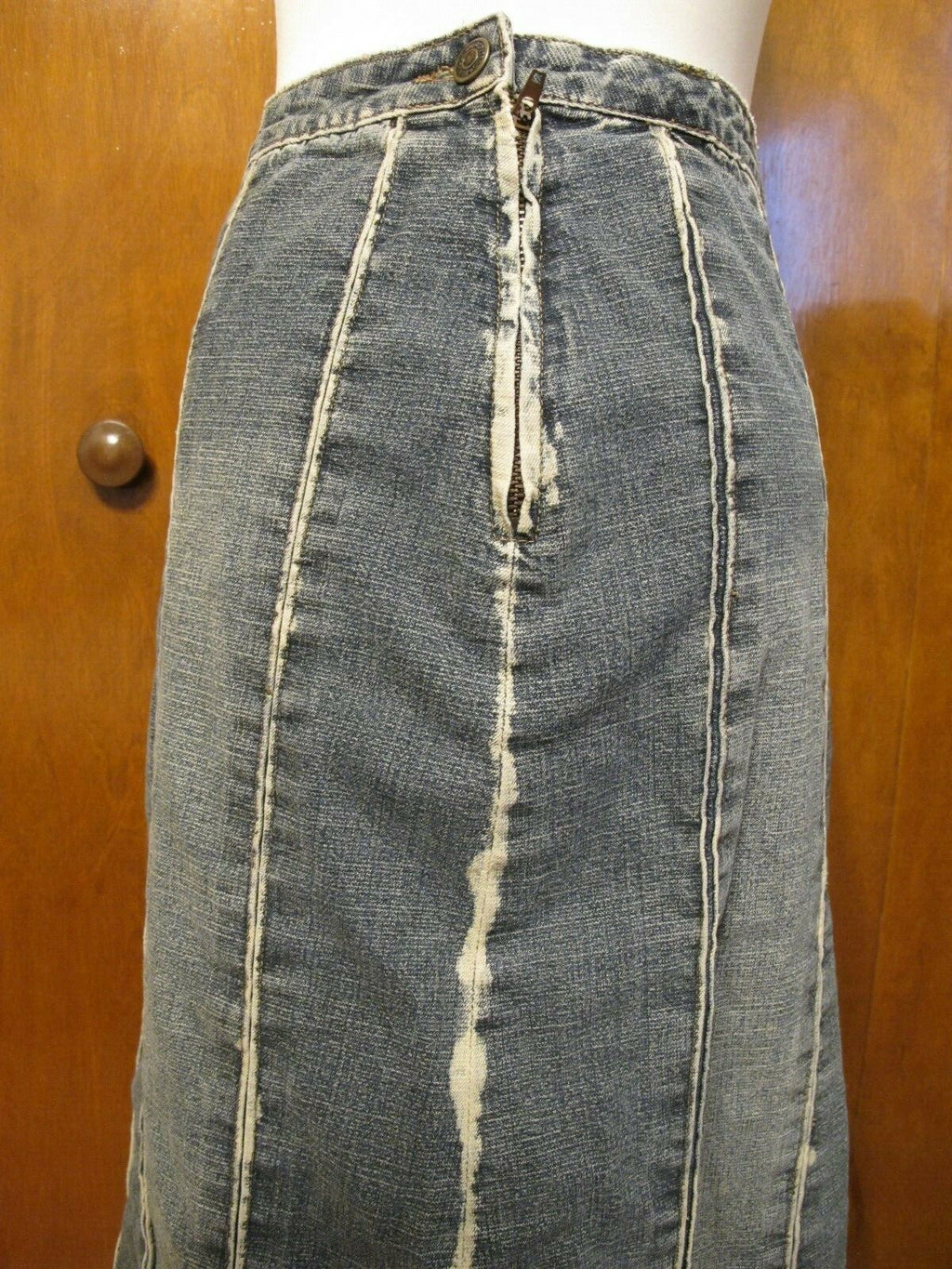 London Collection Women’s Denim Blue Fitted Skirt Size 38 USA 6 Pre Owned