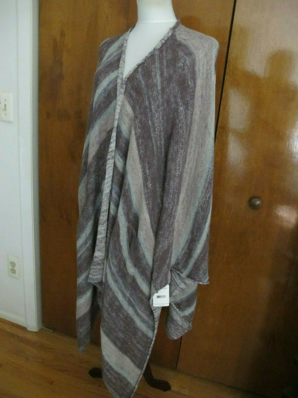 Free People Women’s Neutral Combo Long Poncho Cardigan Size Large 