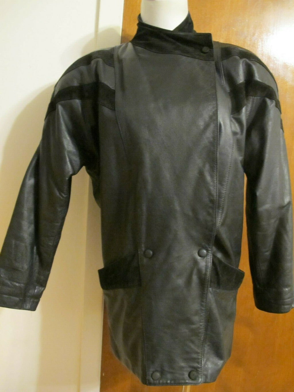 Pelle Cuir Women's Black Real Genuine Leather Detailed Jacket Coat Size Small