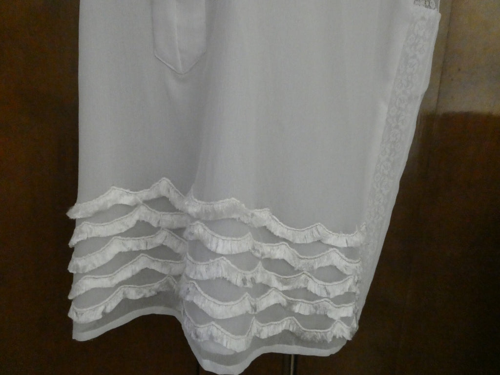 Anthropologie Ranna Gill Women's Decorated Detailed Lined White Top Size Large
