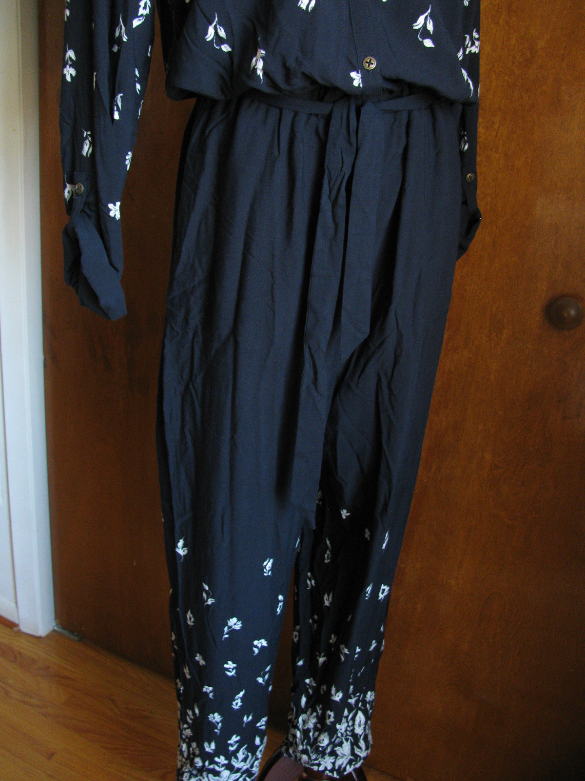 Anthropologie Lilka Women’s Floral Printed Jumpsuit Long Sleeve 