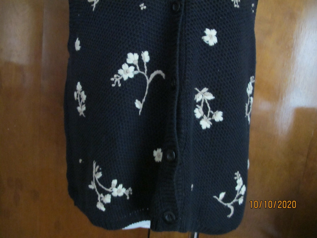 Van Heusen women’s navy vest size Xlarge 