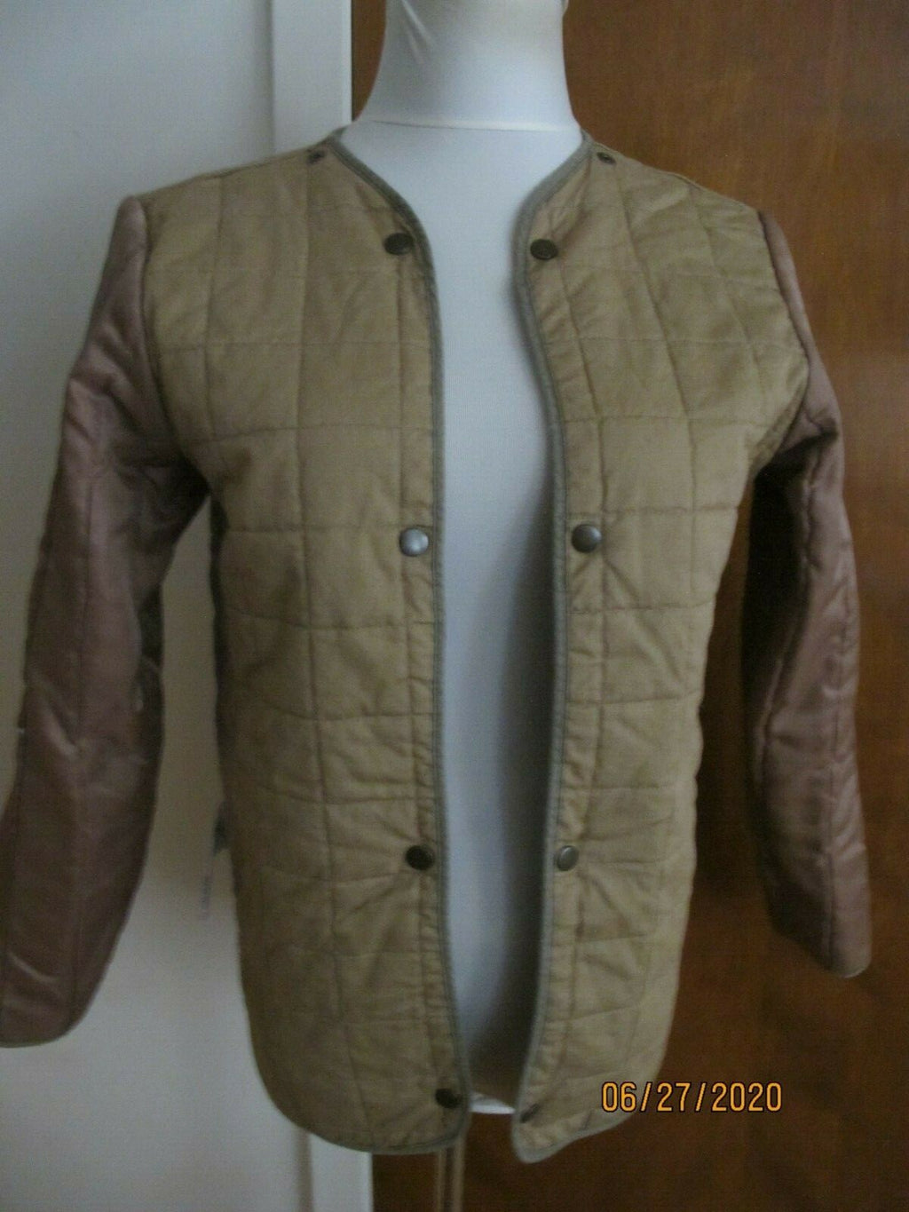 Gap women’s brown stylish coat jacket 3 in one size Xsmall 