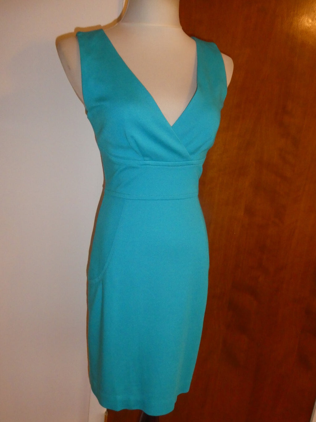 Trina Turk Women Lined Turquoise Teal Gorgeous Dress Size 2