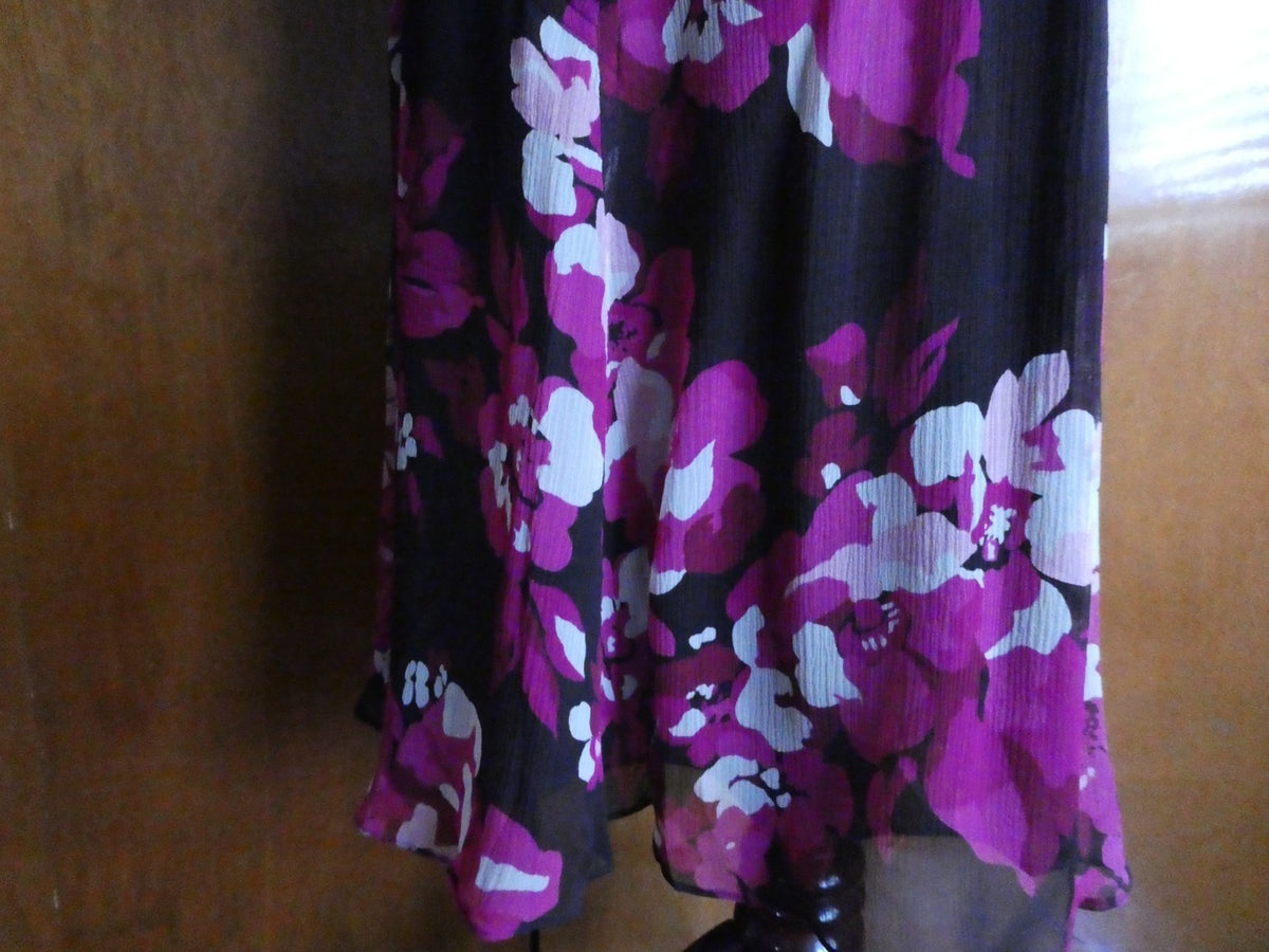 Nine West women's 100% Silk Lined Multicolor Gorgeous Skirt Size 2