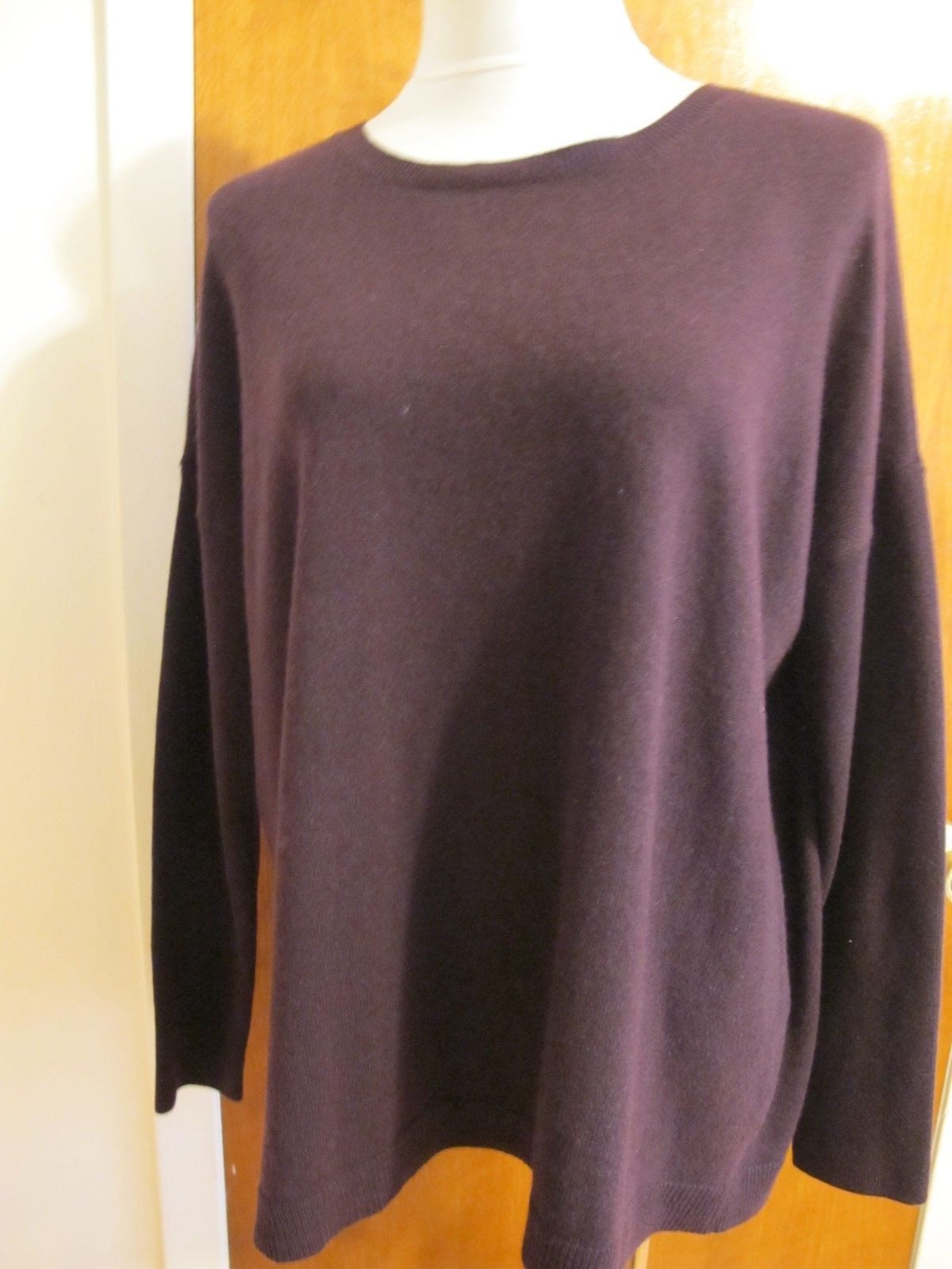 Bloomingdale's Women's Burgundy 2 Ply Cashmere Sweater M  