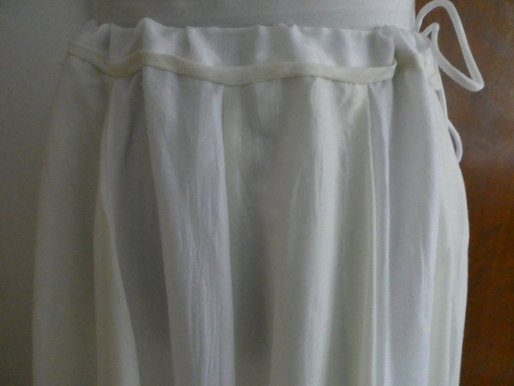 Mix Nouveau Women’s Long Lined Skirt Vanilla Size Medium NWT Style #24712