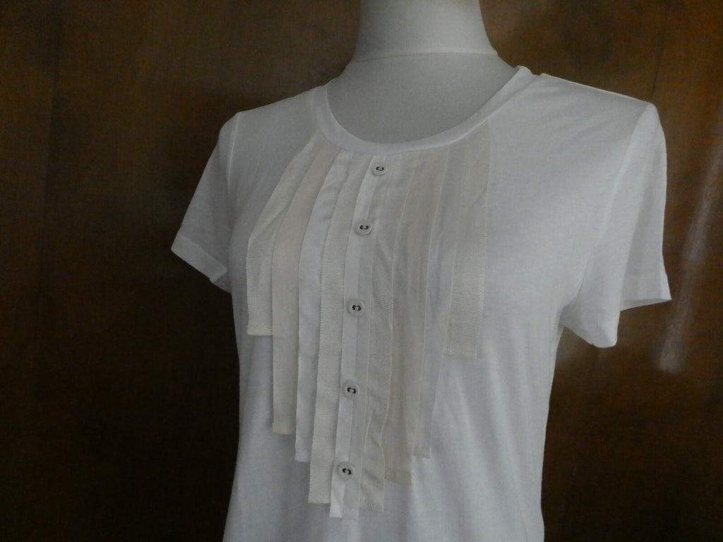 Gap women’s white cotton/modal decorated short sleeve top size Large