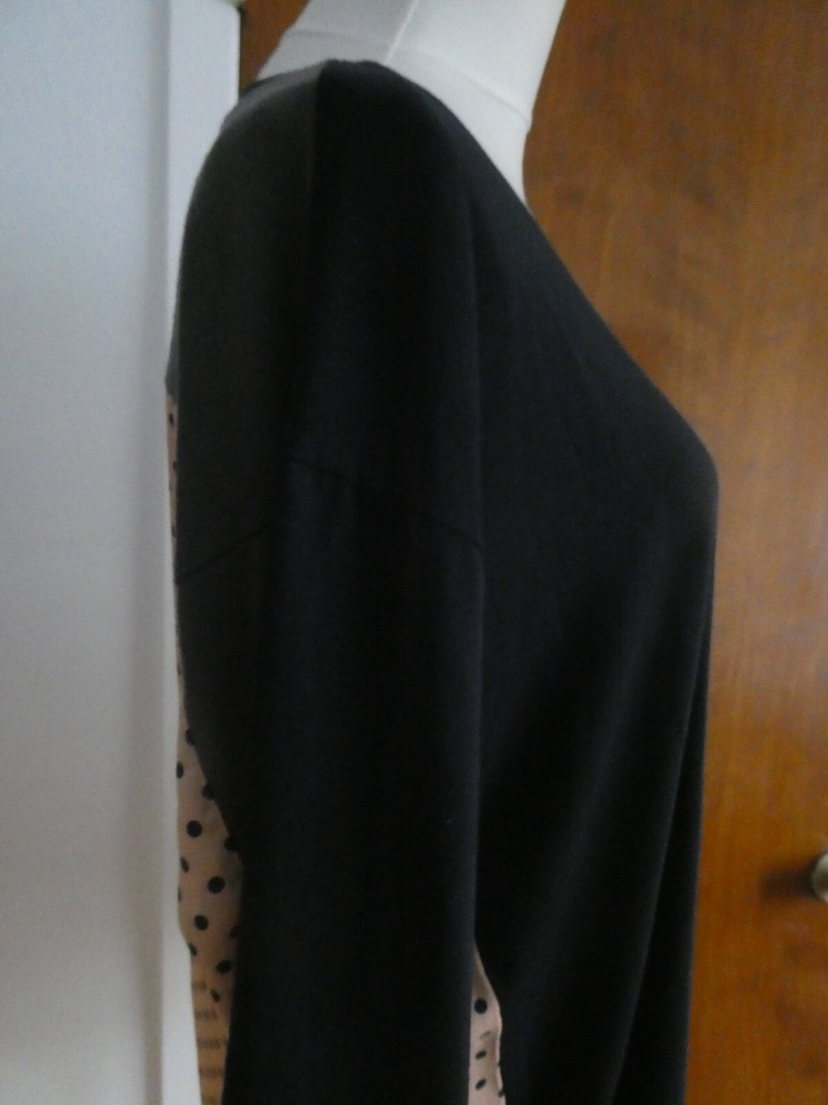 Tulipian women's black multi color long sleeves top size large