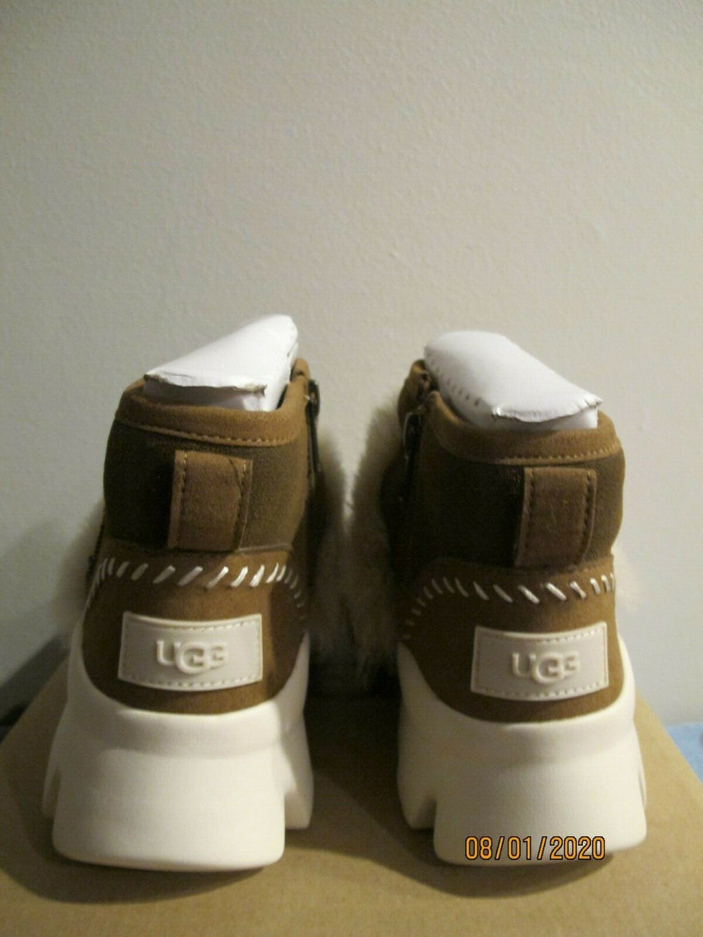 Ugg Australia Women’s Fluff Punk Ankle Boot Suede Sneaker Style 1107309 Size 7
