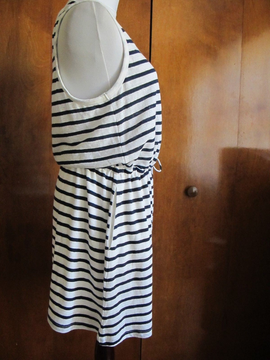 Gap women's white/blue cotton/linen stripped dress New