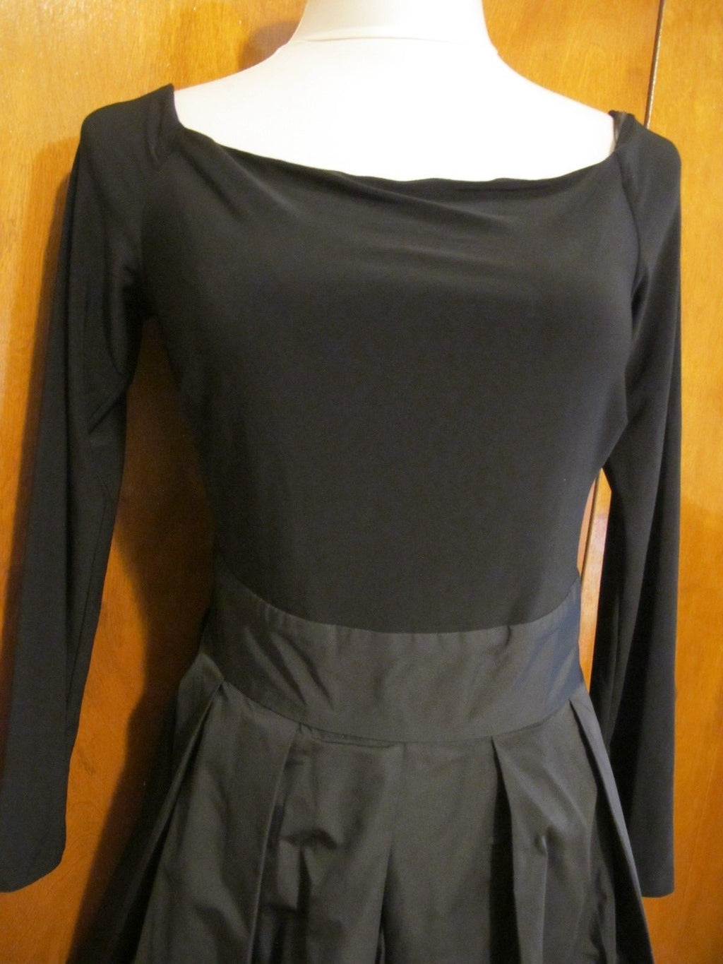 Ralph Lauren women's black pleated skirt evening stylish detailed dress 2 New