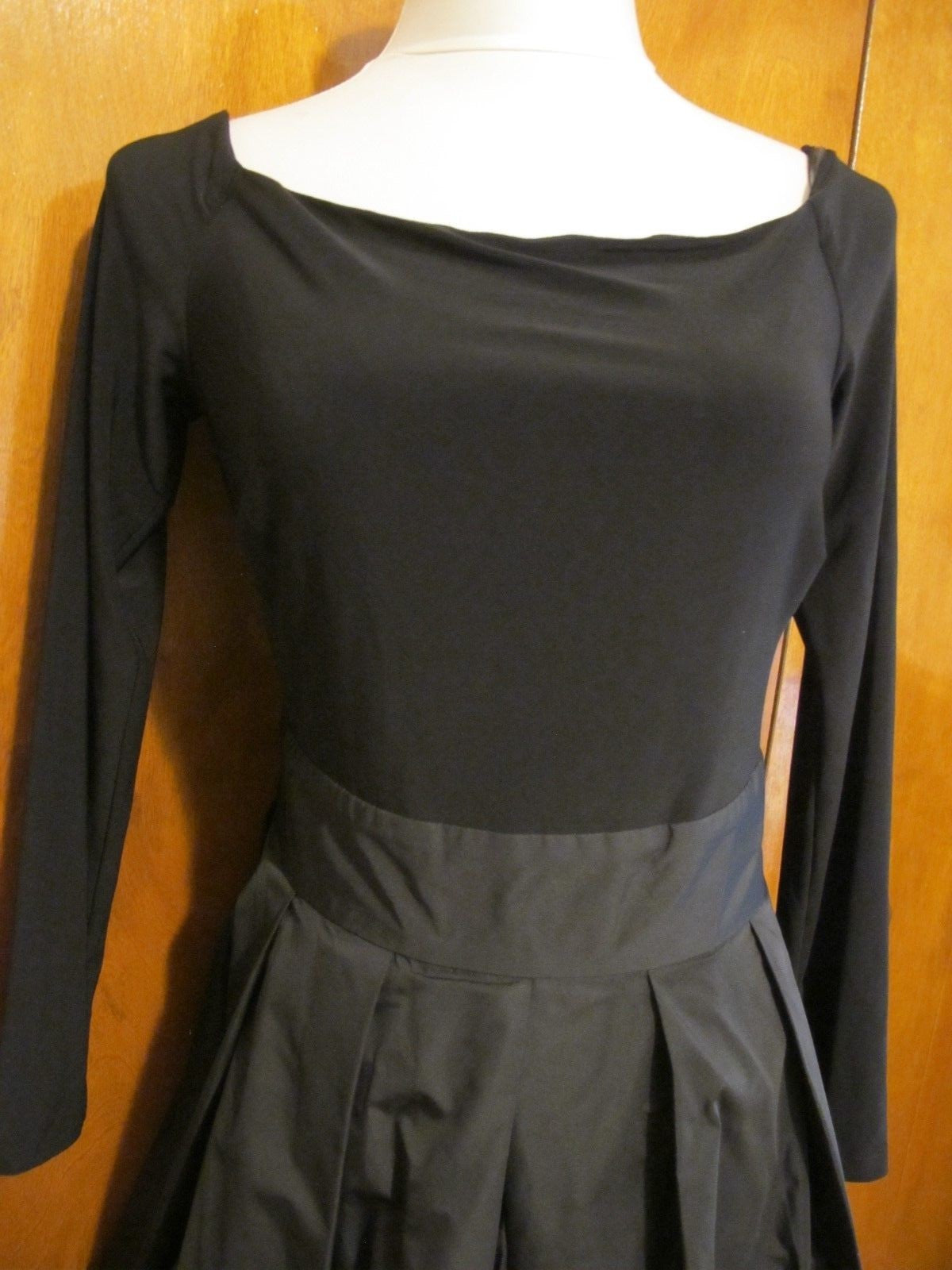 Ralph Lauren women's black pleated skirt evening stylish detailed dress 2 New