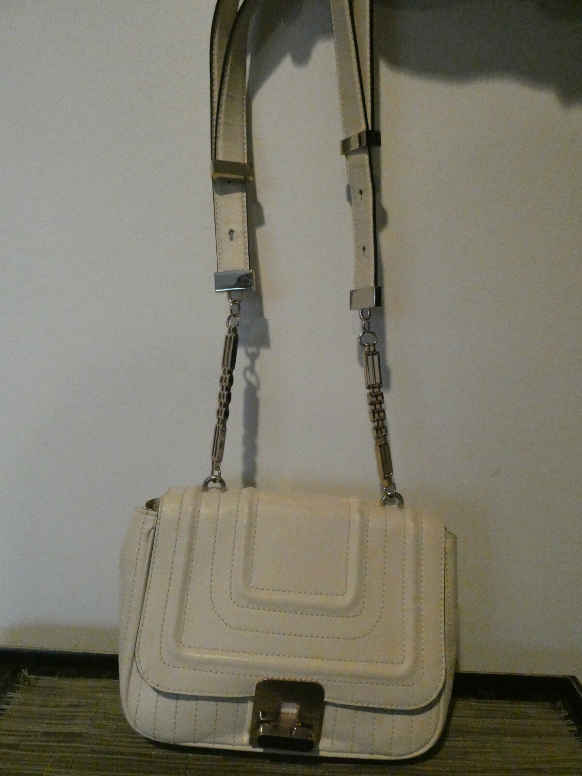 Reiss Almond Chain Strap Shoulder Crossbody Purse Leather Handbag Tote 