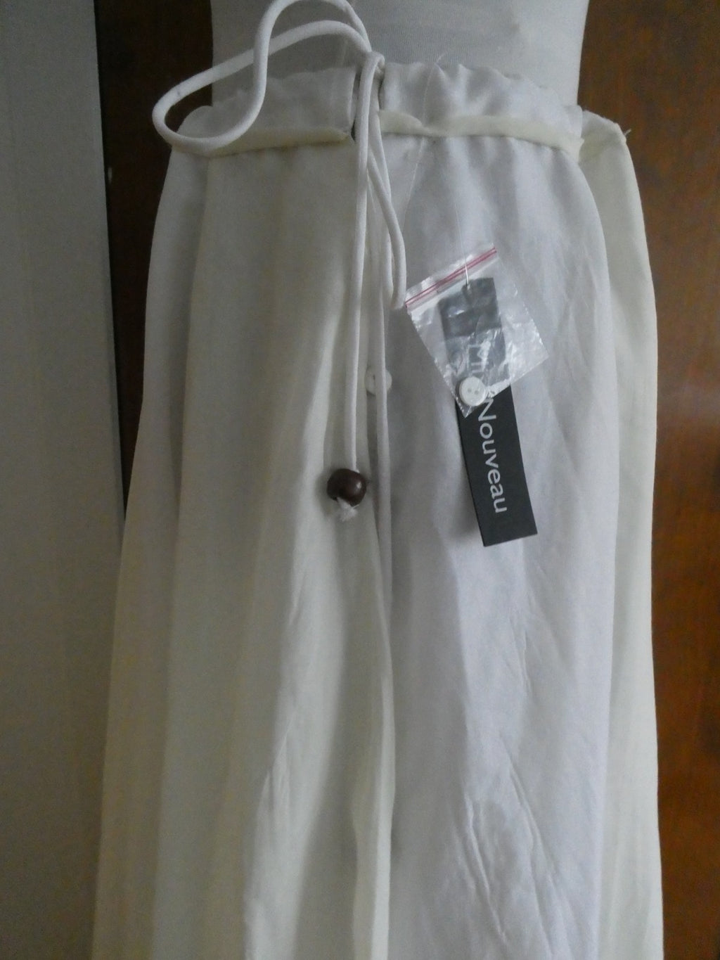 Mix Nouveau Women’s Long Lined Skirt Vanilla Size Medium NWT Style #24712
