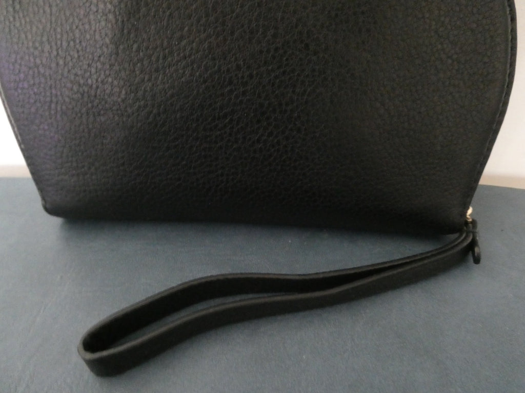 Kate Spade New York Black Pebbled Leather Wristlet Clutch Zip Pouch Wallet