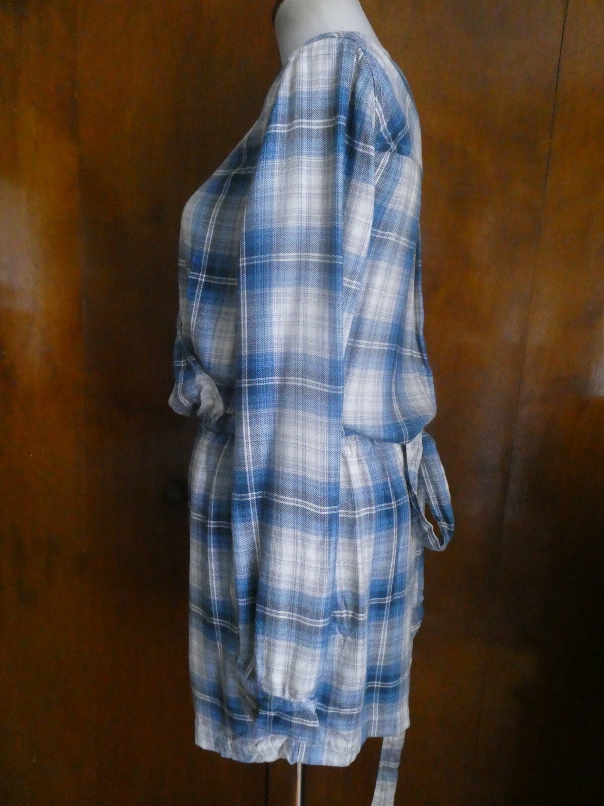 Gap Women’s Long Sleeve Blue Plaid Flannel Romper Wrap Front 