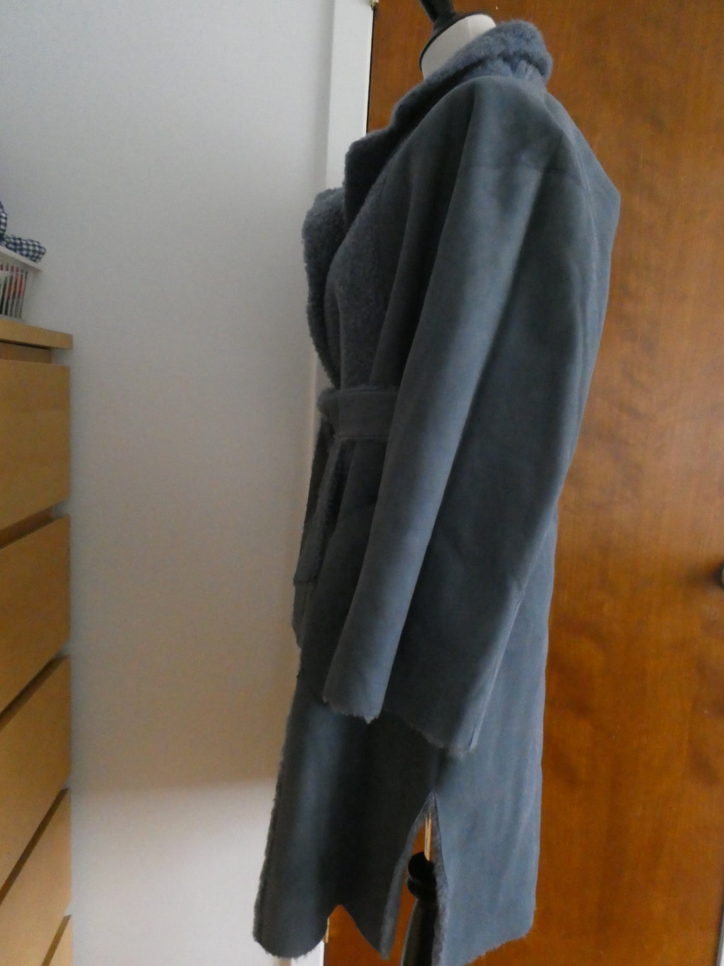 Theory Robe Coat Metal Blue Shearling Lamb Fur Teddy Coat M $2895 Made In Turkey