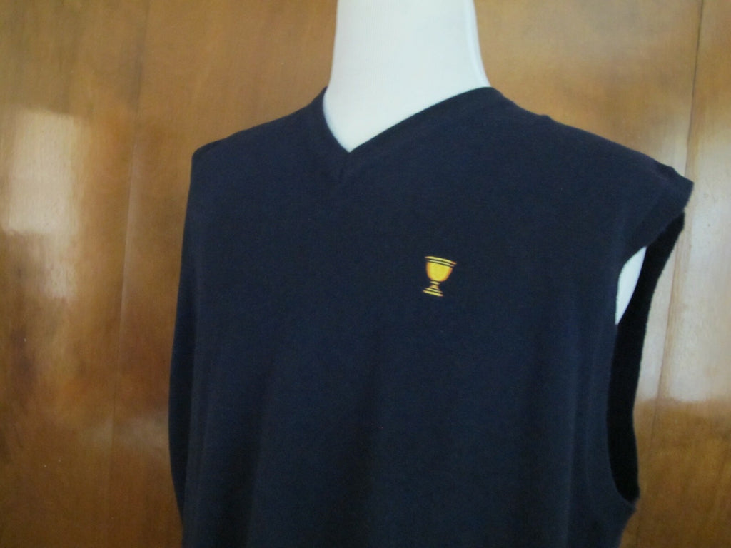 Lacoste men's navy cashmere V-neck vest 3XL(Runs small) fits 2XL