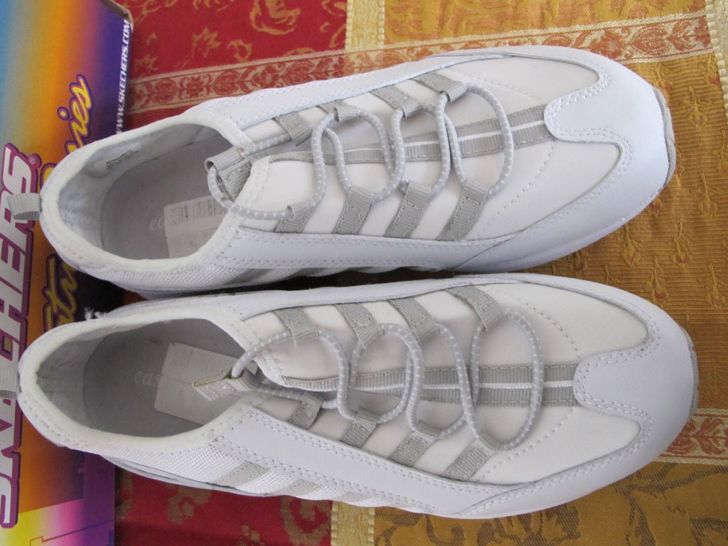 Easy Spirit Sneakers Women's Off White  Soft Size 8 New