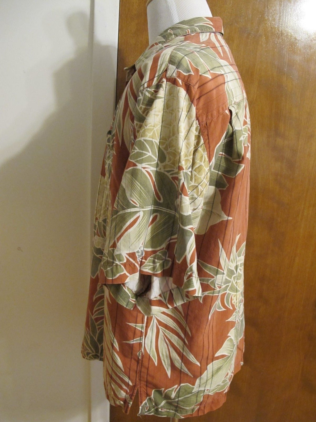 Tommy Bahama Men's Pre-Owned Silk Multi Color Pineapple Print Brown Shirt Large 