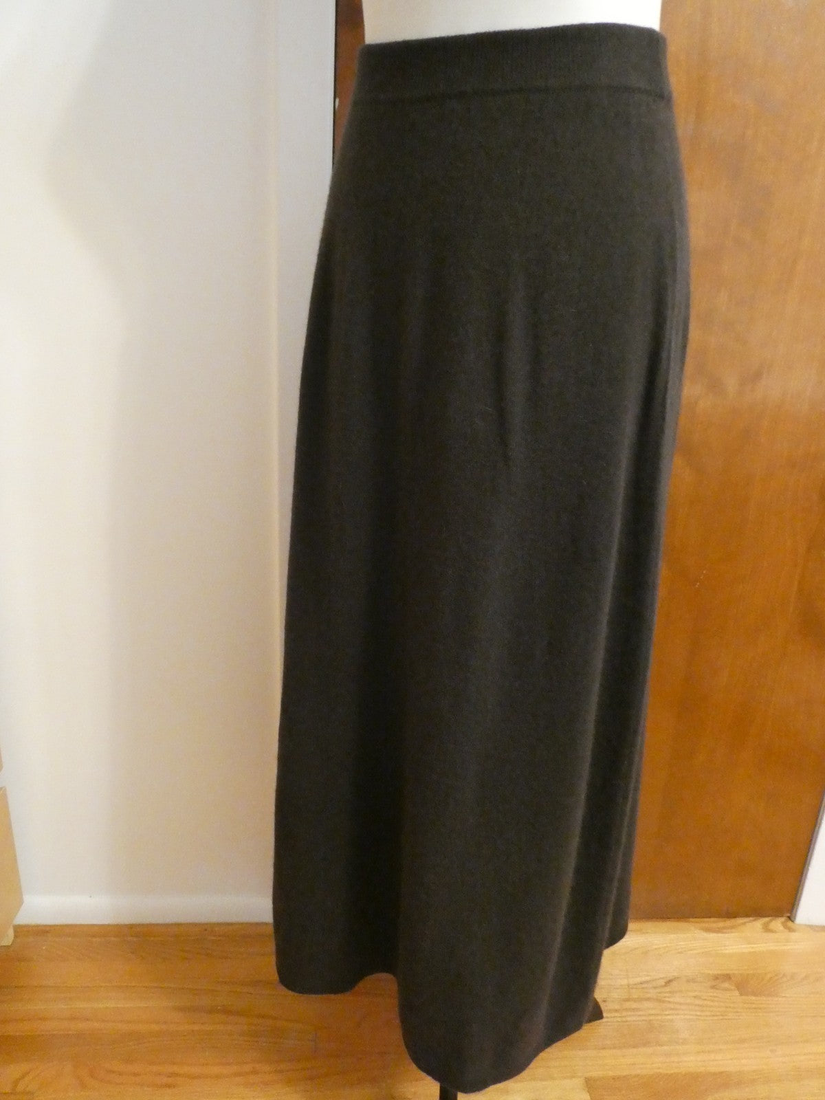 Bloomingdale's Exclusive 100% Cashmere Dark Brown Midi Skirt Sz XS S M L XL NWT
