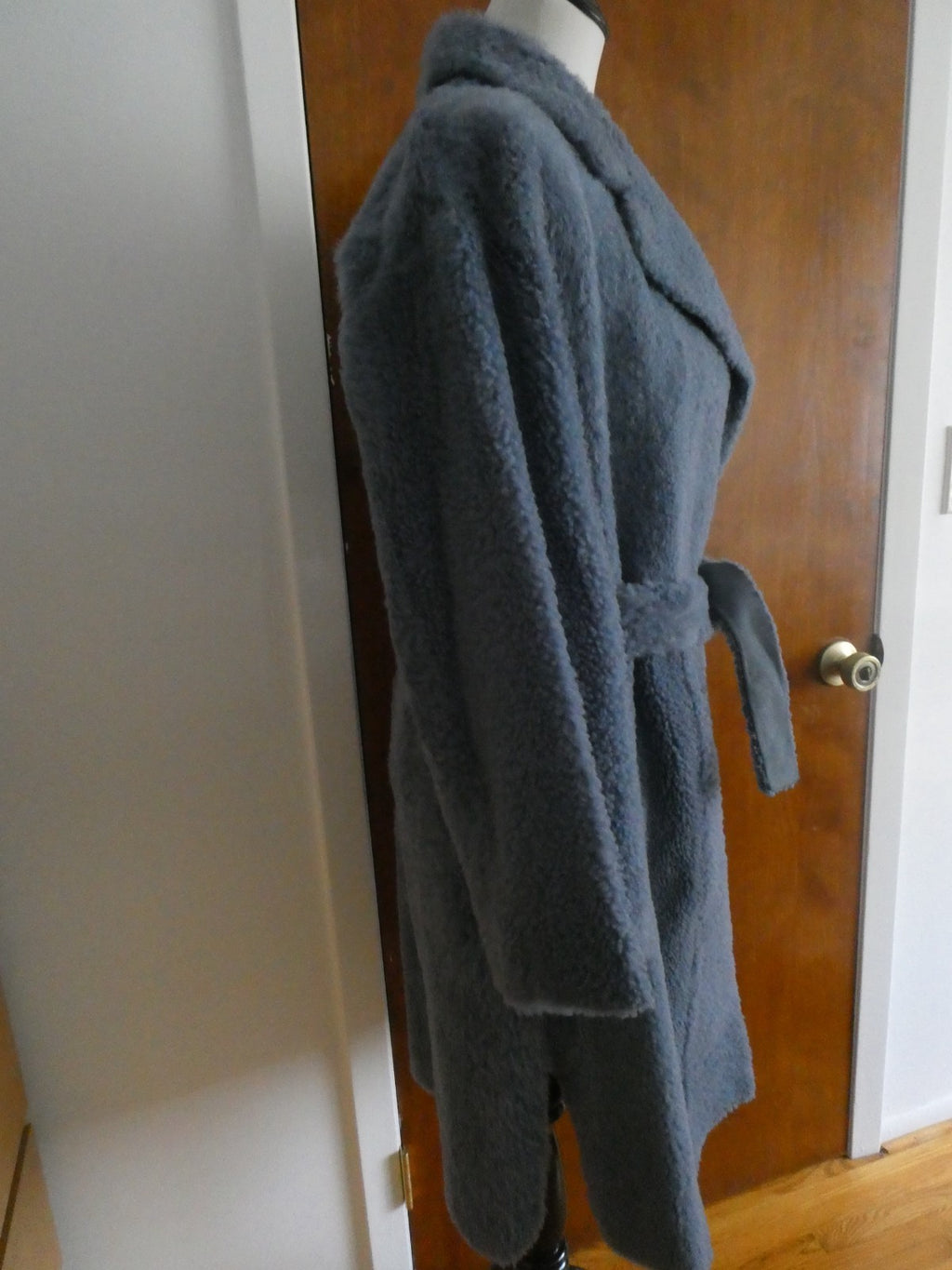 Theory Robe Coat Metal Blue Shearling Lamb Fur Teddy Coat M $2895 Made In Turkey