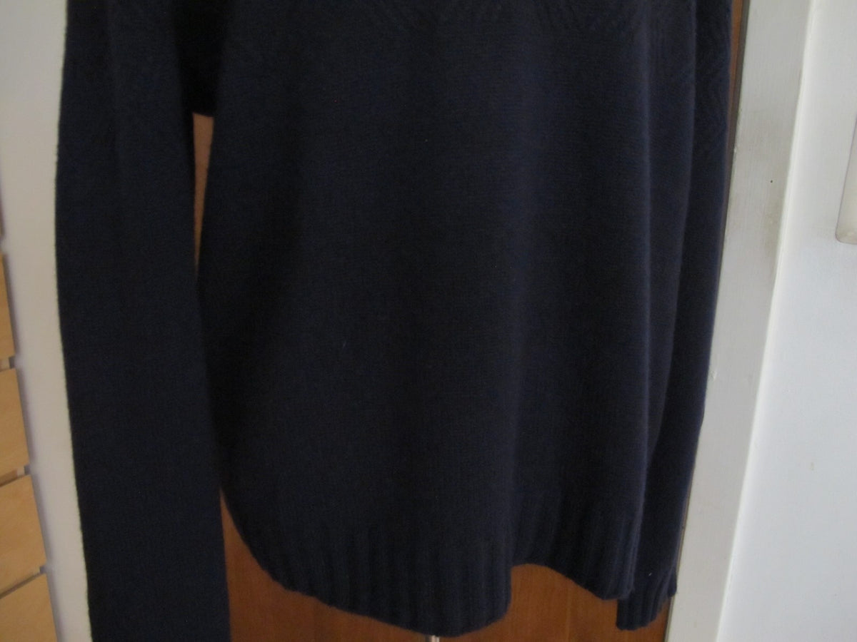 Bloomingdale's men's true navy cashmere sweater New