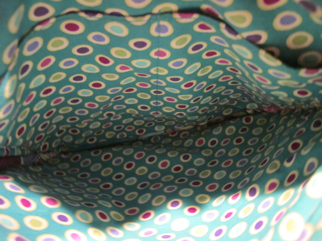 Vera Bradley Women's Multi Color Purple Shoulder Crossbody Quilted Zippered Bag