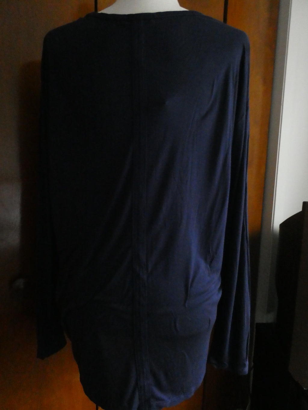 Gap women's navy long sleeves 100% rayon top size Large