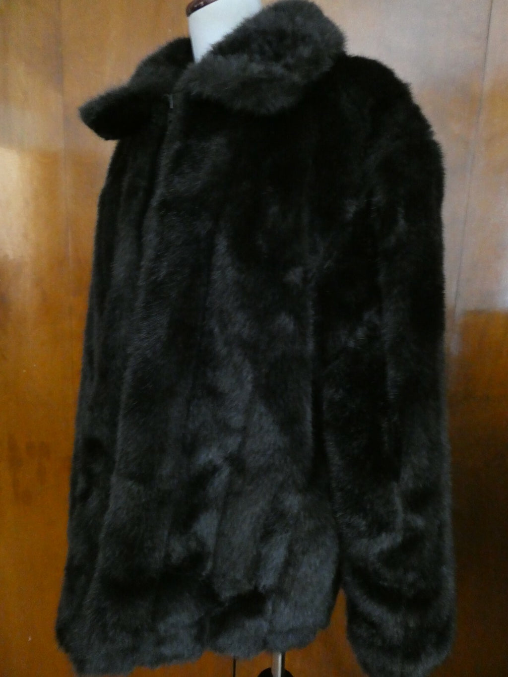 Olympia Limited INC Women's Faux Fur Coat Jacket Black Medium (Fits LARGE) USA
