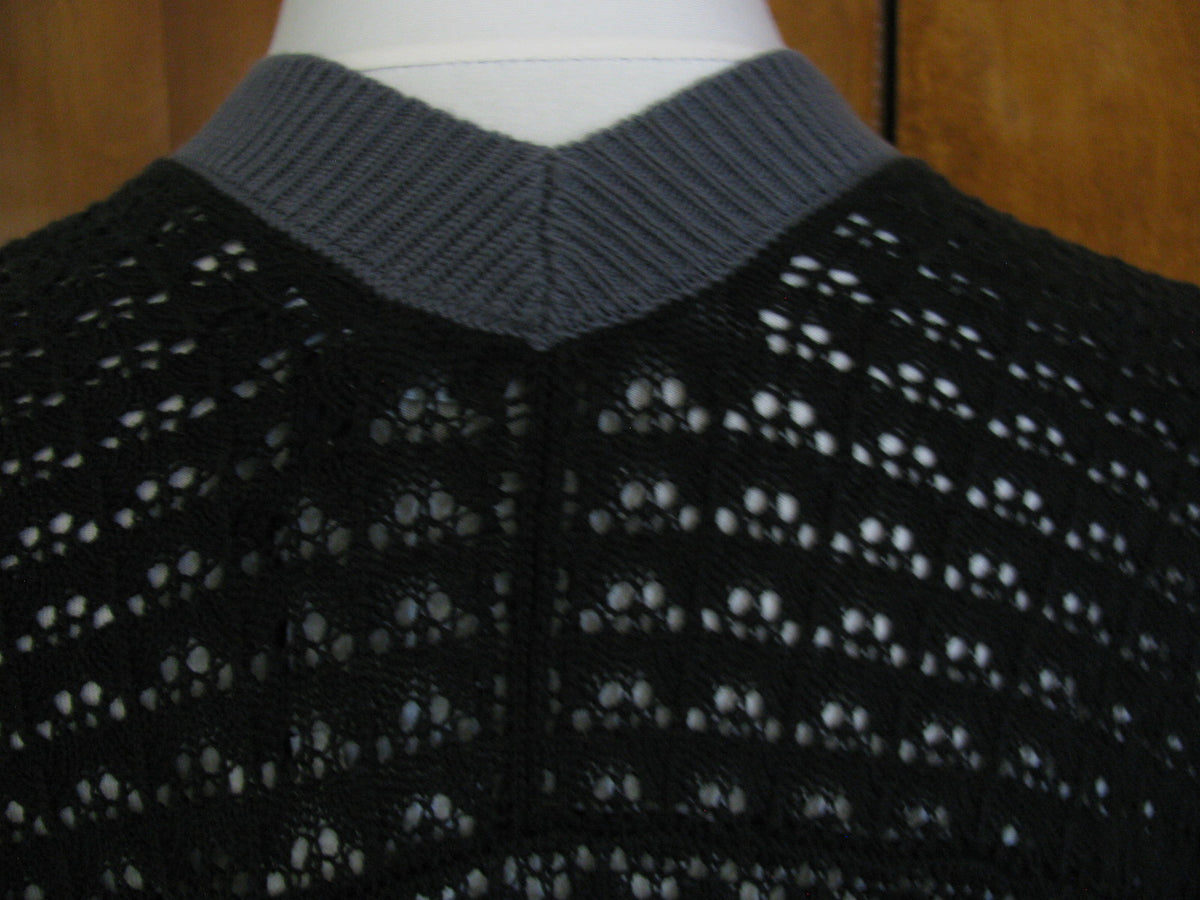 Gap women's gray black knitted gorgeous dolman vest large