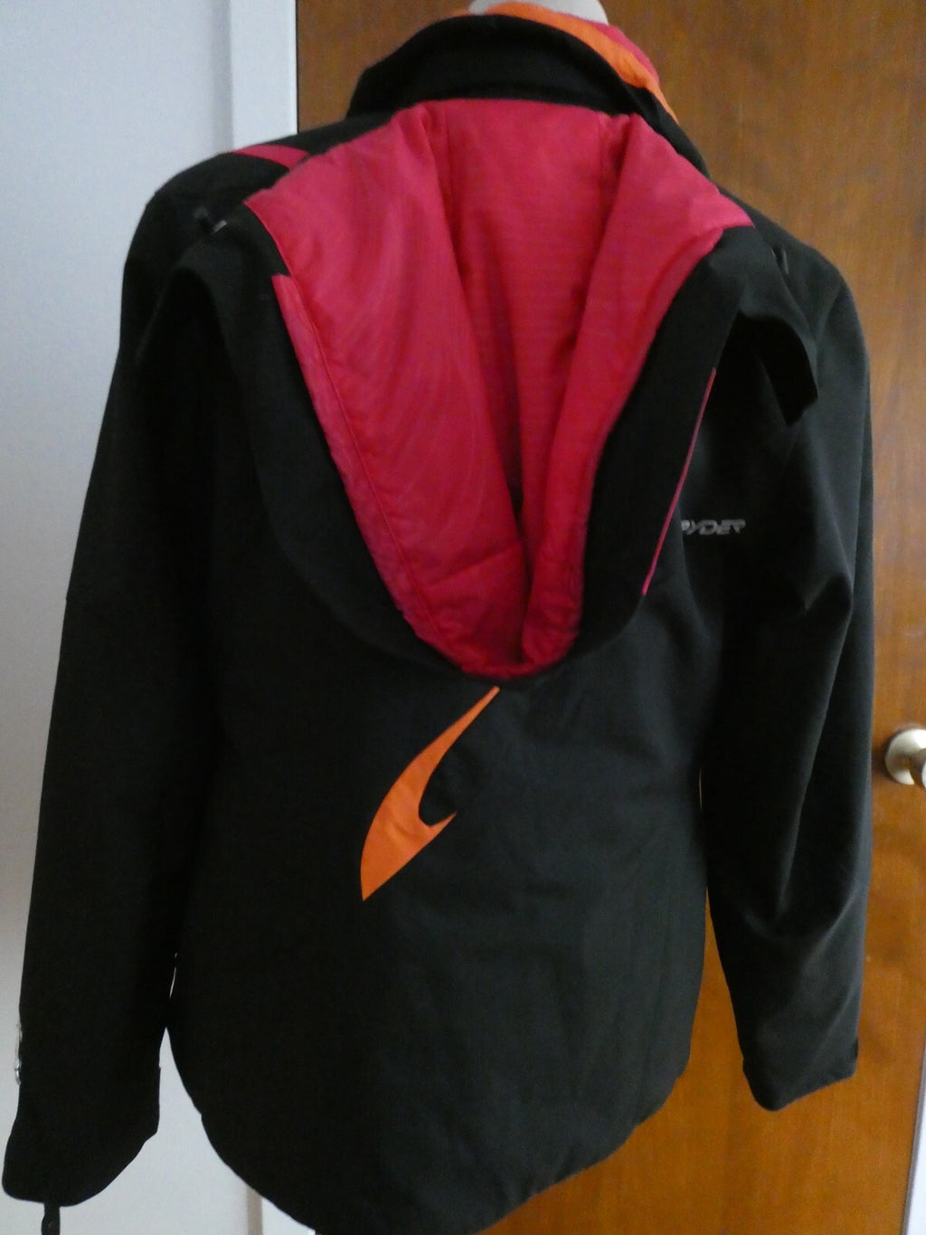 Women’s Spyder 3M Thinsulate Black Hooded Ski Snow Jacket Size 10
