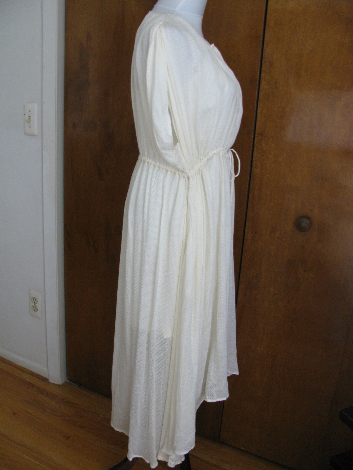 Free People women's off white soft rayon lined asymmetrical hem dress Small New