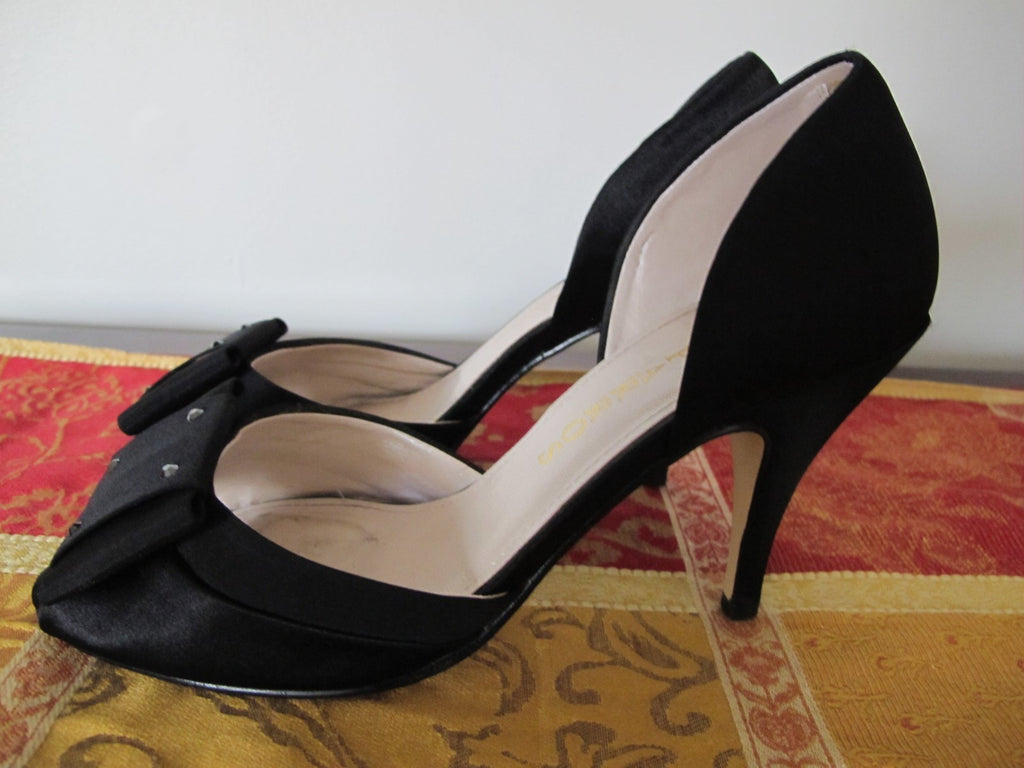 Caparros womens black satin dress shoes 8.5