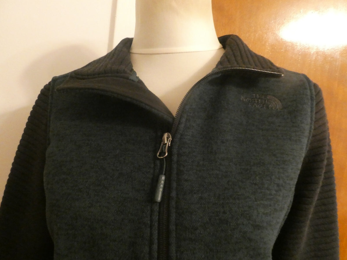 North Face Jacket Women’s /Femmes Long Sleeve Full Zip Green/Black Size Medium