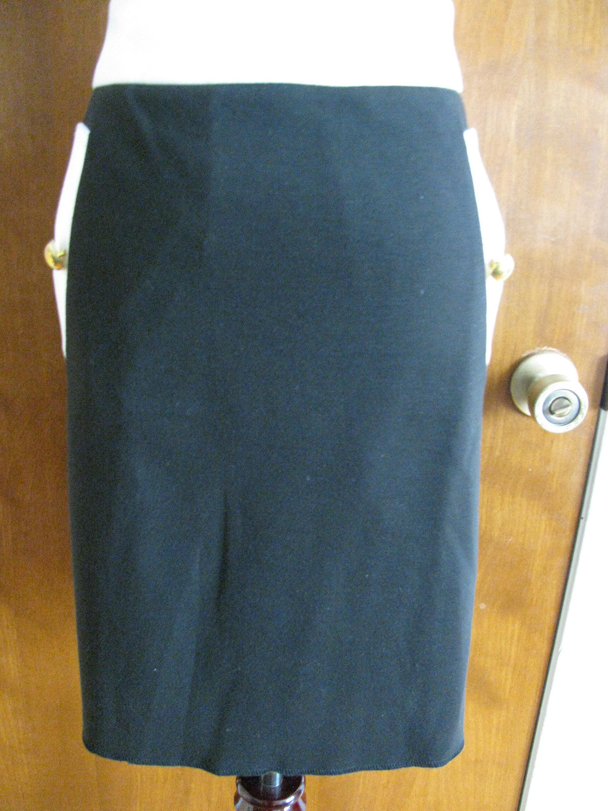 Essentials by ABS women's black/white skirt size 14