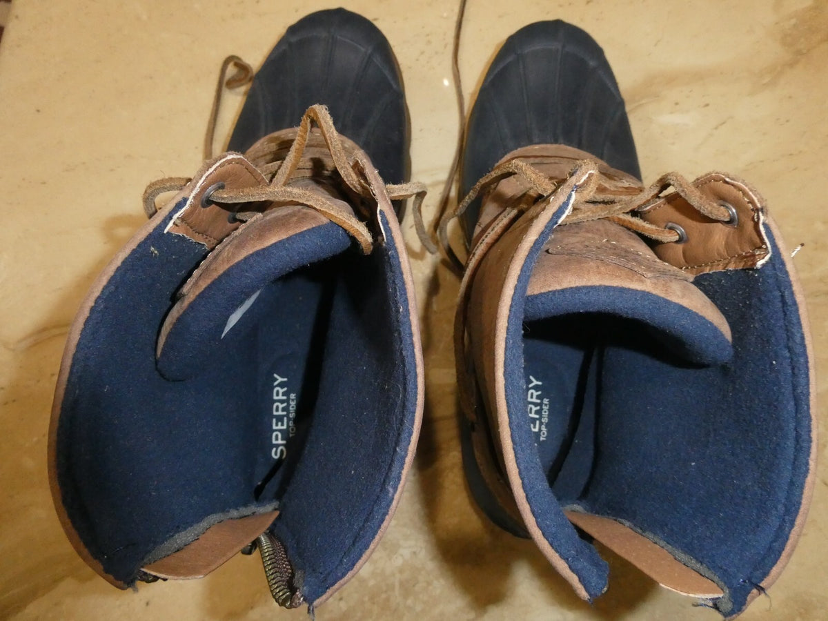 Sperry Women Saltwater Quilted Waterproof Boots Brown/ Black Fits 9M (fits 8.5M)