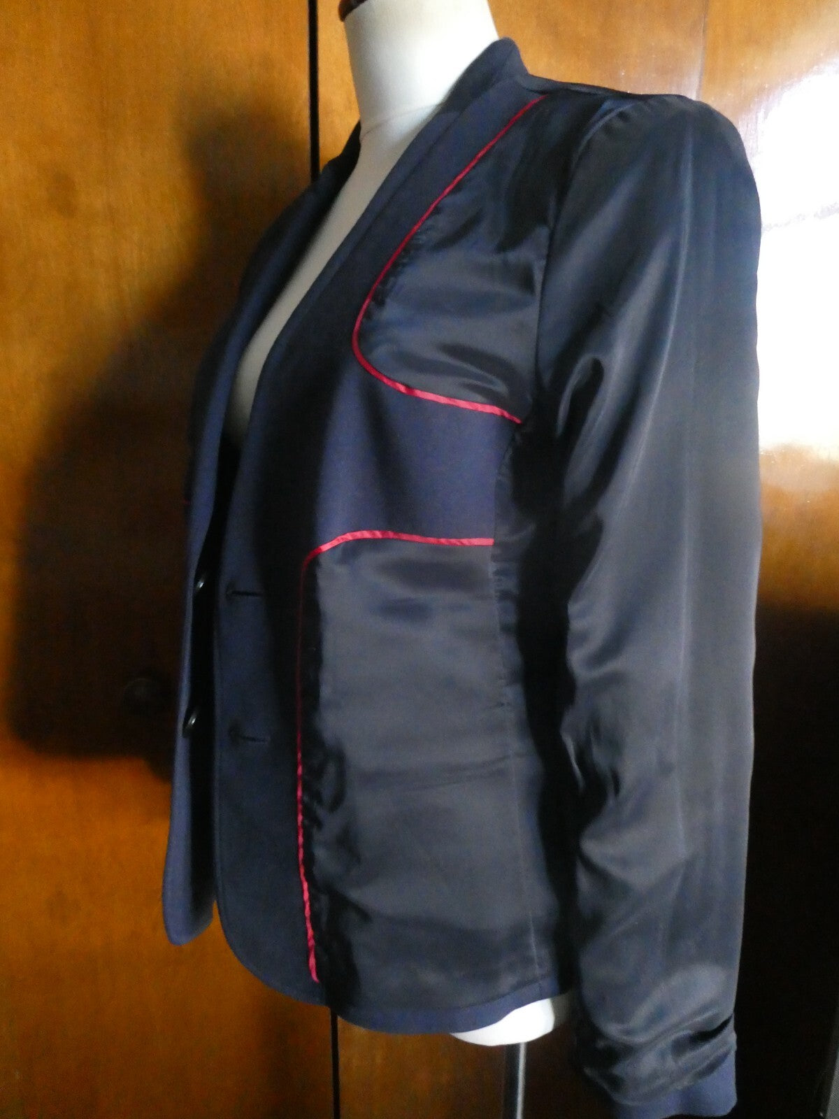 Talbots women’s navy 2 buttons gorgeous blazer Large