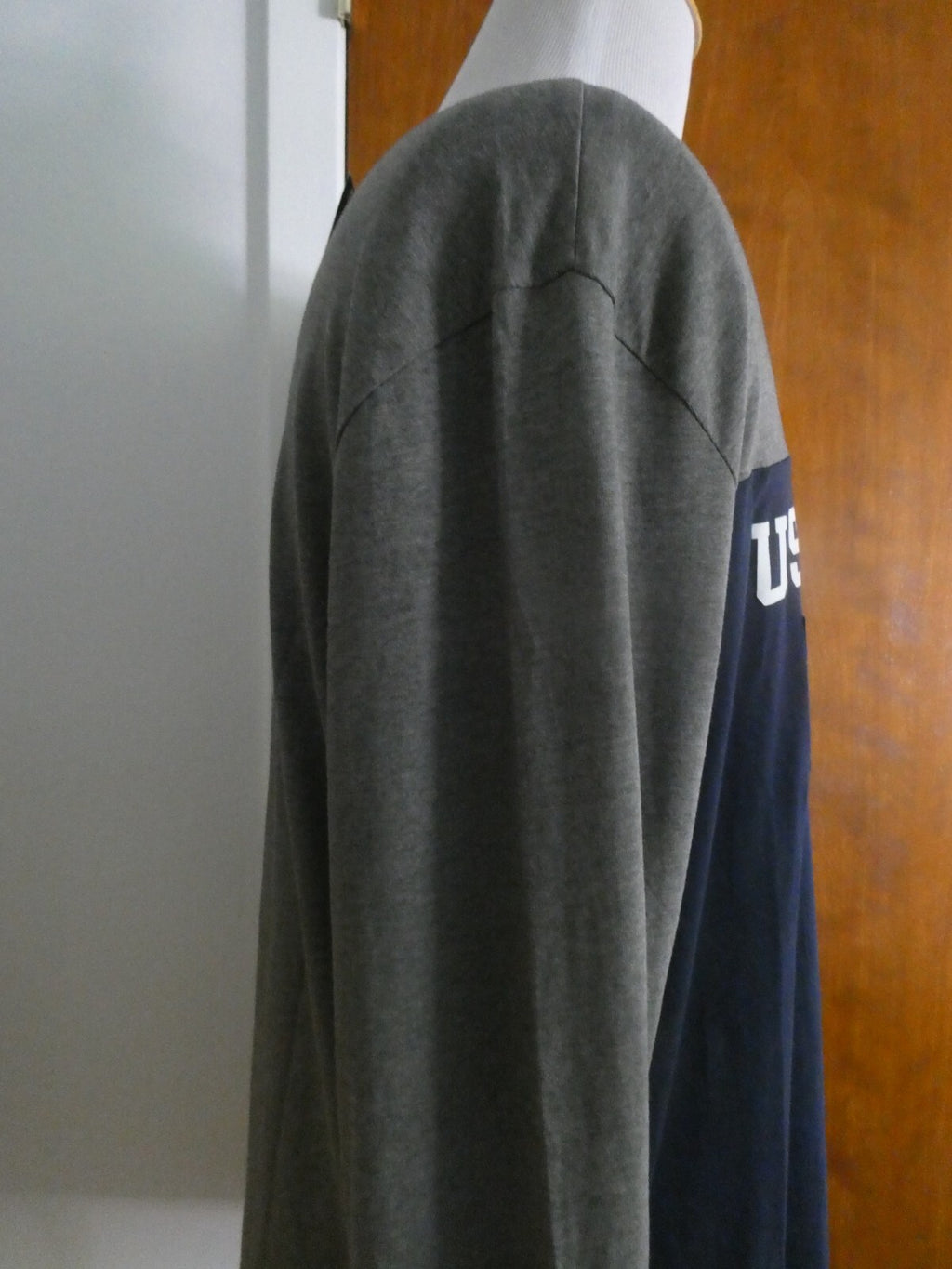 U.S POLO ASSN men’s navy/gray long sleeves soft cotton crew neck shirt size XL