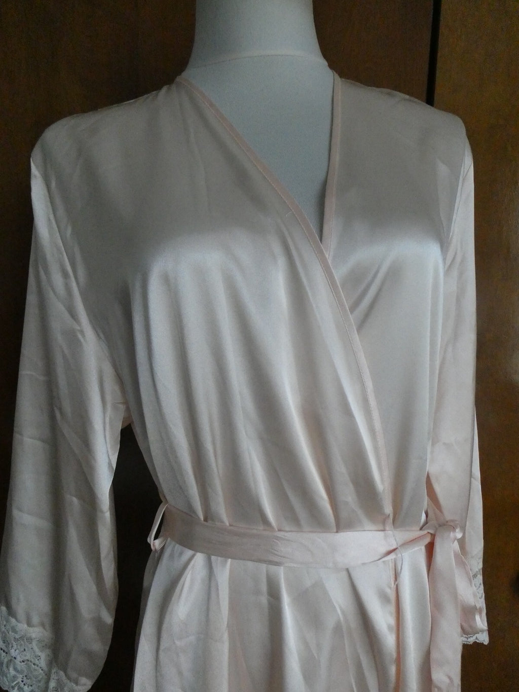Jones New York women's peaslk wrap bath robe spa size L/XL fits size large $58