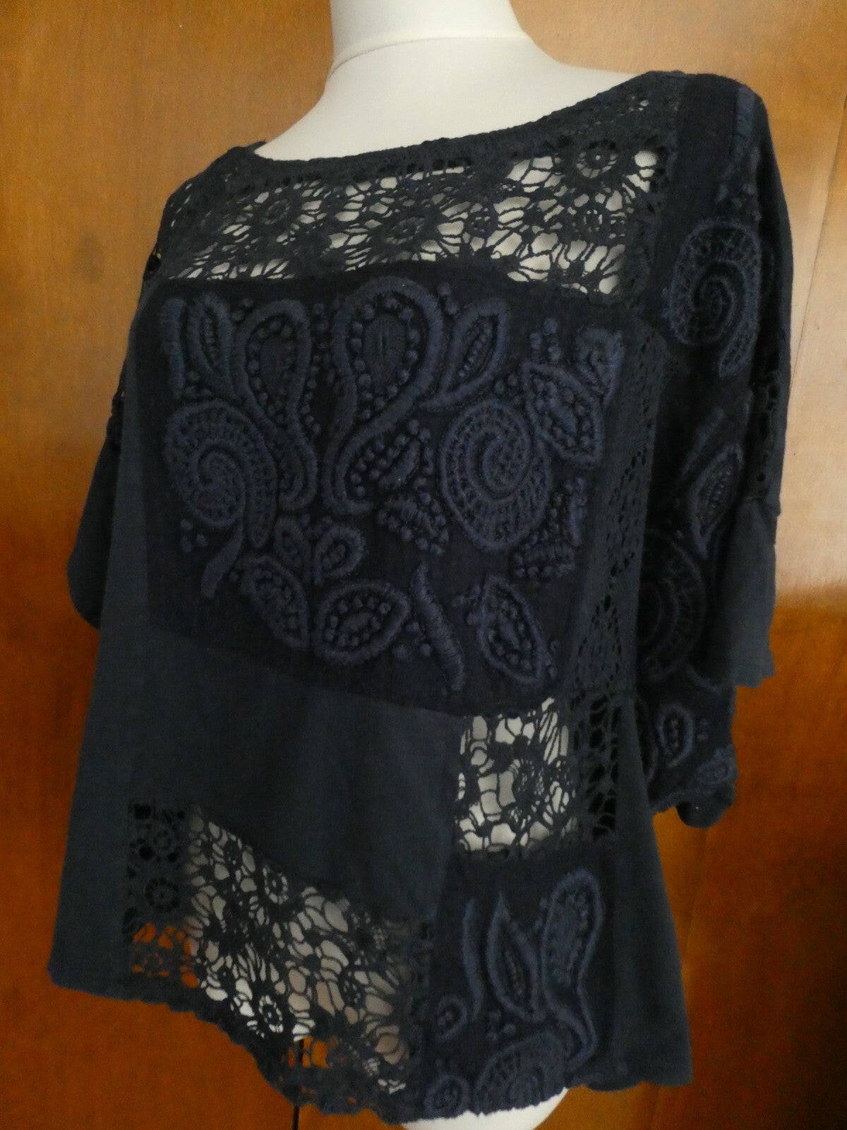 Anthropologie Akemi + Kin Navy Blue Lace Boxy Lined Blouse Crochet Oversize XS
