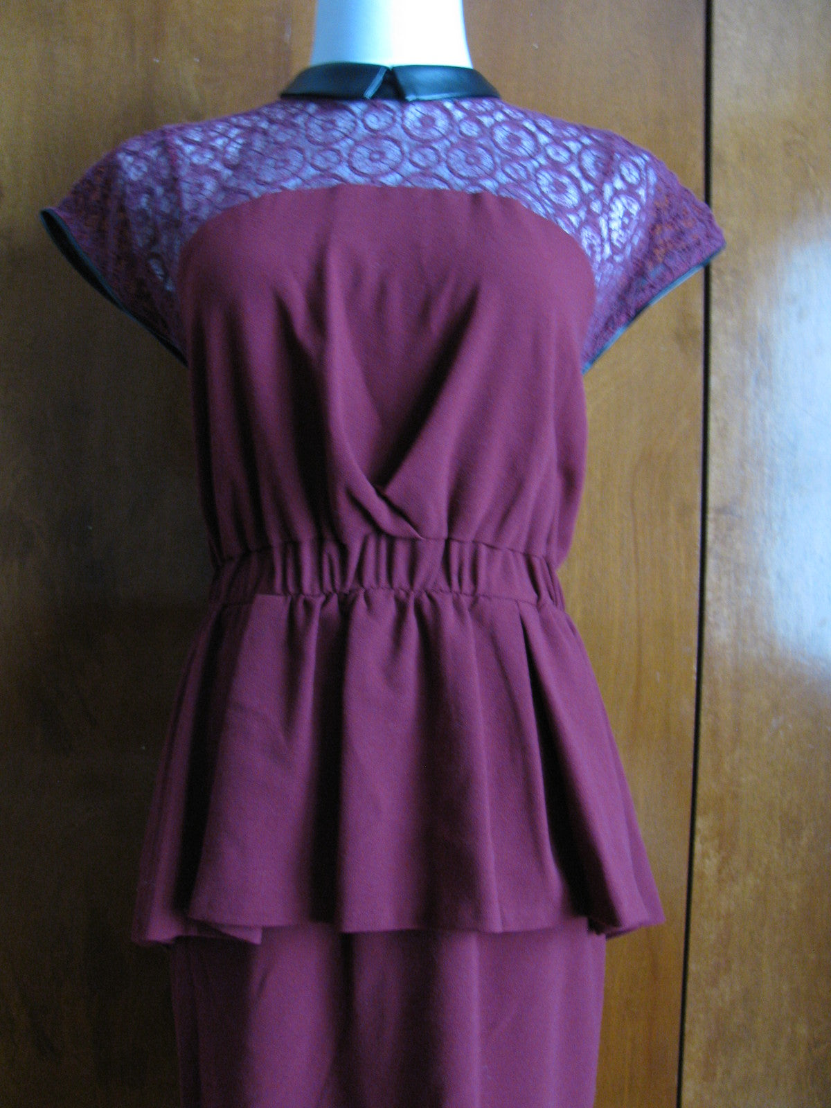 W118 By Walter Baker Women’s Burgundy Peplum Evening Dress Large