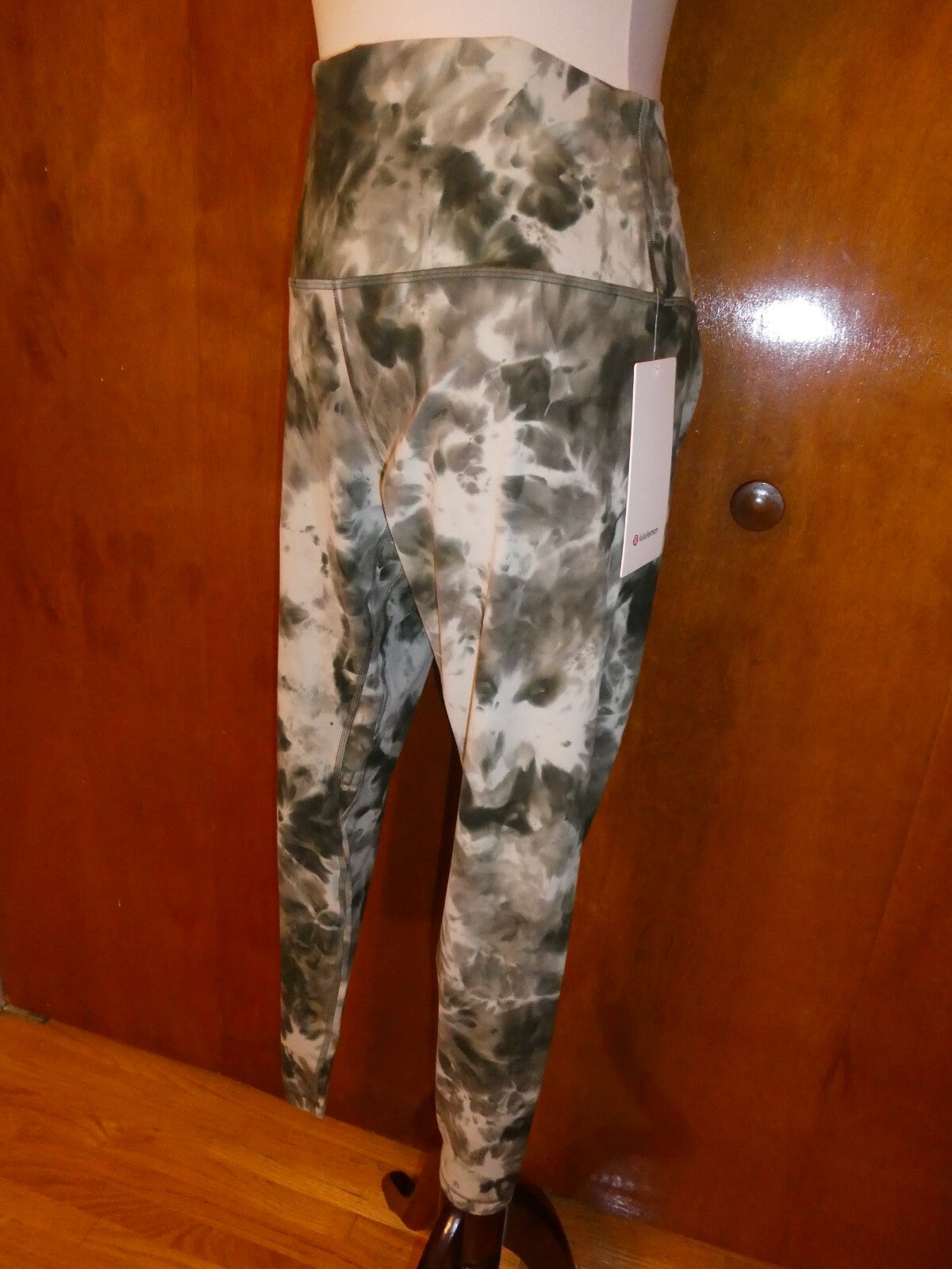 Lululemon athletica Active Leggings Diamond Dye Green Multicolor Size 14, 16