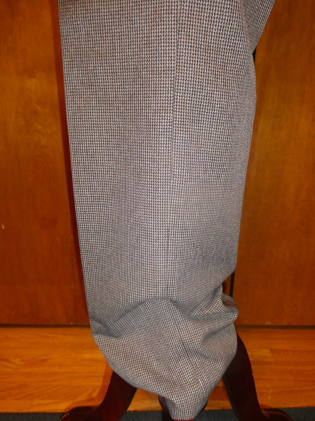 Tahari women's brown/beige dress pants size 4P