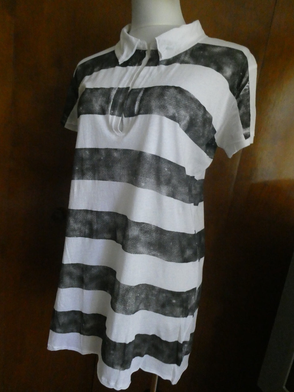 Link women’s short sleeves soft 100% cotton striped long top size large