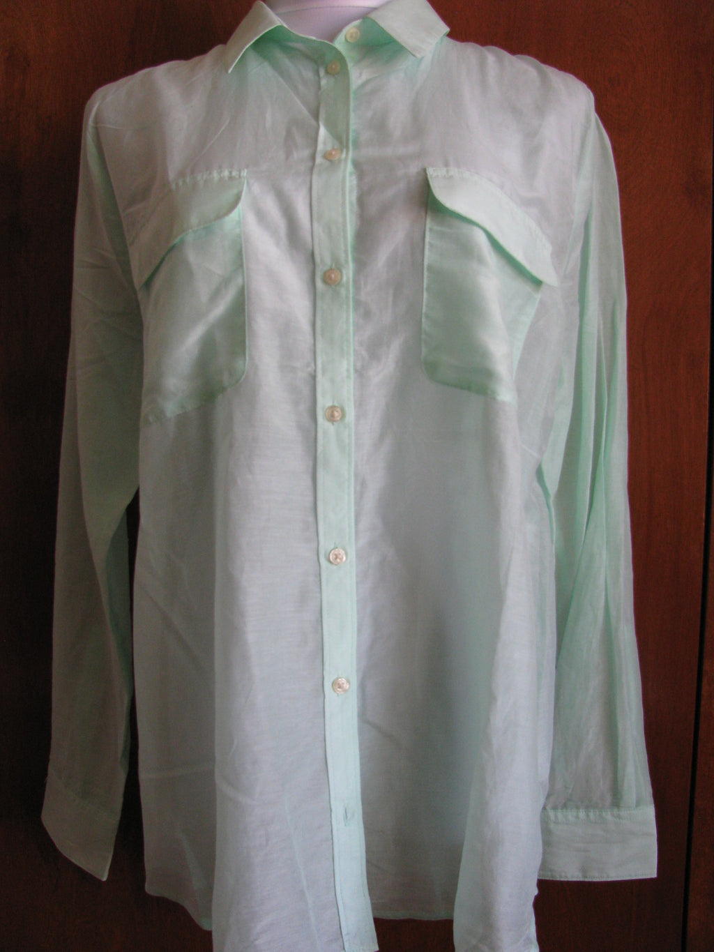 Gap women’s cotton silk light green shirt small