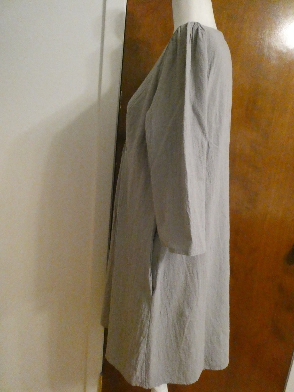 Gray Textured Shift Dress XL Fits L V-Neck Empire Waist Pockets Casual Macy's