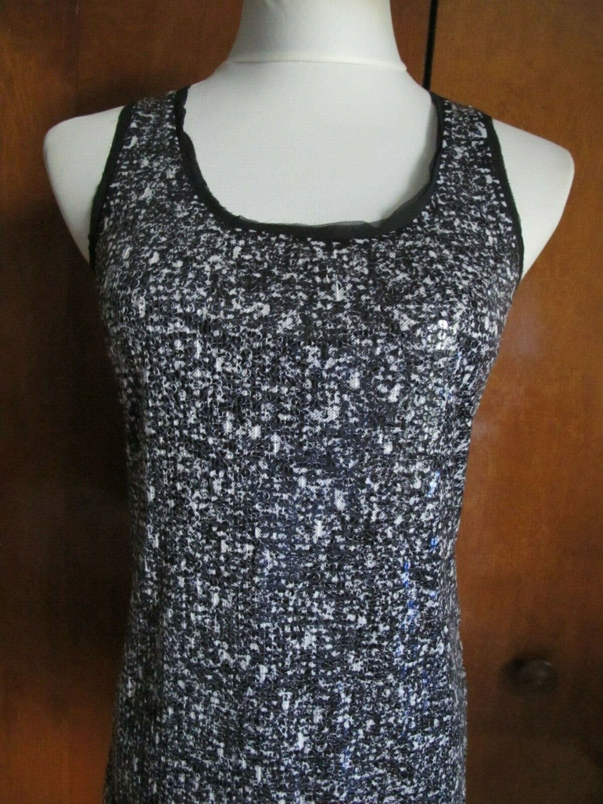 Ann Taylor  women's black evening blouse top size small pre owned 
